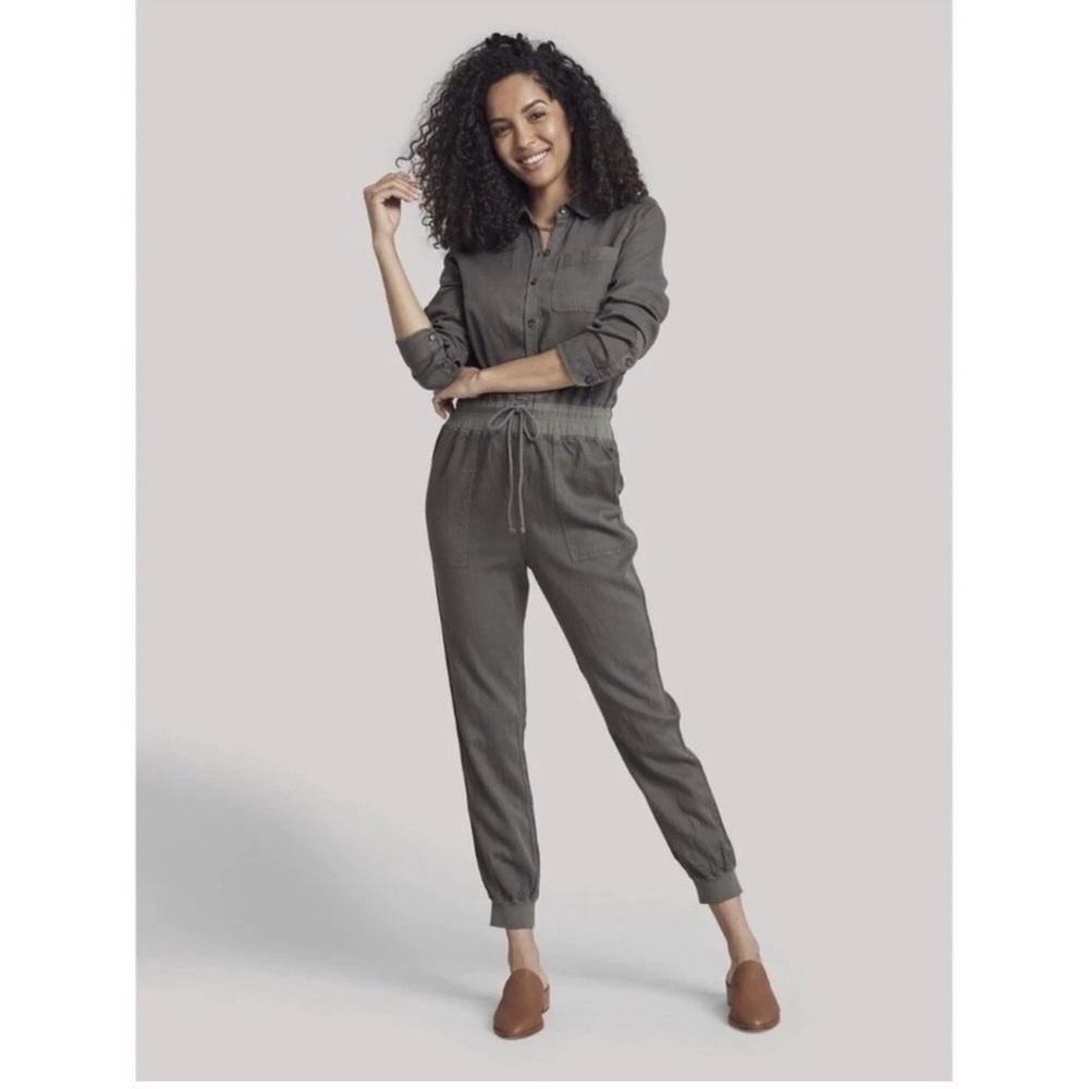 FAHERTY Arlie Day in Surplus Green Gray Utility Linen Blend Jumpsuit Size S